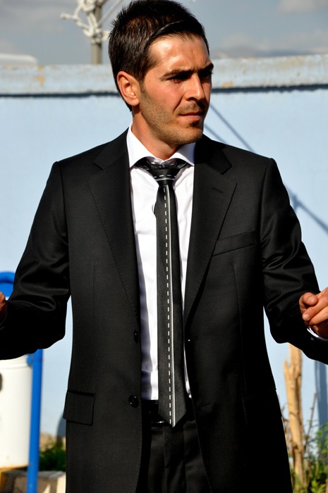 Hakkari'nin Yüksekova ilçesinde 05-06-2012 Mayıs ayında dünya evine giren çiftlerimizi sizler için sayfamıza taşıdık. Foto: Görüntü: YAŞAR KAPLAN - SİNAN AKKURT