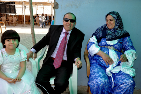 Hakkari'nin Yüksekova ilçesinde 05-06-2012 Mayıs ayında dünya evine giren çiftlerimizi sizler için sayfamıza taşıdık. Foto: Görüntü: YAŞAR KAPLAN - SİNAN AKKURT