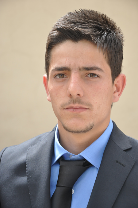 Hakkari'nin Yüksekova ilçesinde 12-13-05- 2012 Dünya evine Giren Çiftlerimizi Sizler için Sayfamıza taşıdık. Yüksekova Güncel Ailesi olarak Tüm Çiftlerimize mutluluklar Dileriz. Foto-Görüntü: Yaşar KAPLAN- Sinan AKKURT