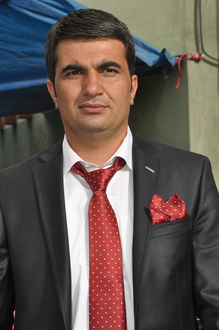 Hakkari'nin Yüksekova ilçesinde 12-13-05- 2012 Dünya evine Giren Çiftlerimizi Sizler için Sayfamıza taşıdık. Yüksekova Güncel Ailesi olarak Tüm Çiftlerimize mutluluklar Dileriz. Foto-Görüntü: Yaşar KAPLAN- Sinan AKKURT