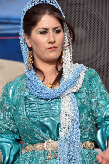 Hakkari'nin Yüksekova ilçesinde 12-13-05- 2012 Dünya evine Giren Çiftlerimizi Sizler için Sayfamıza taşıdık. Yüksekova Güncel Ailesi olarak Tüm Çiftlerimize mutluluklar Dileriz. Foto-Görüntü: Yaşar KAPLAN- Sinan AKKURT