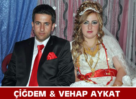 Hakkari'nin Yüksekova ilçesinde 19-20-05- 2012 Dünya evine Giren Çiftlerimizi Sizler için Sayfamıza taşıdık. Yüksekova Güncel Ailesi olarak Tüm Çiftlerimize mutluluklar Dileriz. Foto-Görüntü: Yaşar KAPLAN- Sinan AKKURT