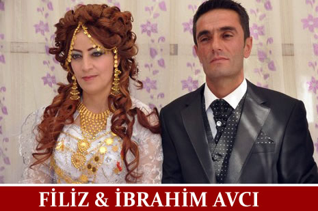 Hakkari'nin Yüksekova ilçesinde 26-27 Mayıs 2012 Dünya evine Giren Çiftlerimizi Sizler için Sayfamıza taşıdık. Yüksekova Güncel Ailesi olarak Tüm Çiftlerimize mutluluklar Dileriz. Foto: Yaşar KAPLAN- Rojhat YİĞİT