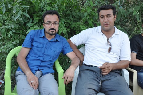 Yüksekova'da 07-08 Temmuz 2012'de dünya evine giren çiftlerimizi sizlerler için sayfamıza taşıdık. Yüksekova Güncel Ailesi olarak tüm çitflerimize mutluluklar dileriz