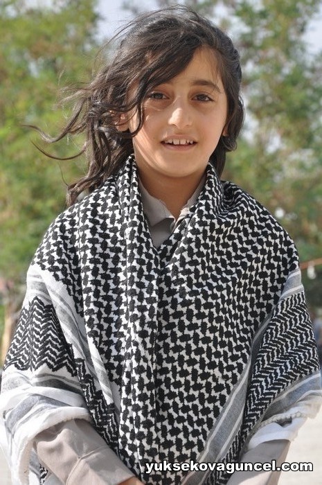 Yüksekova'da 01-02-Eylül 2012'de dünya evine giren çiftlerimizi sizlerler için sayfamıza taşıdık. Yüksekova Güncel Ailesi olarak tüm çitflerimize mutluluklar dileriz. Fotoğraf & Görüntü: Yaşar KAPLAN