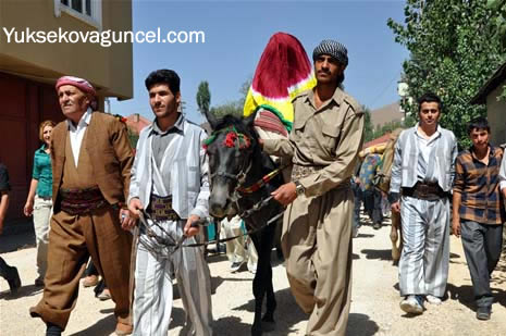 Yüksekova Belediyesi tarafından üçüncüsü düzenlenen Cilo Doğa ve Kültür Festivali başladı. Foto: Yaşar KAPLAN 