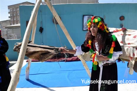 Yüksekova Belediyesi tarafından üçüncüsü düzenlenen Cilo Doğa ve Kültür Festivali başladı. Foto: Yaşar KAPLAN 