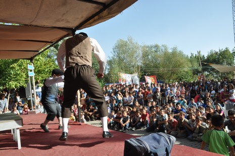 Yüksekova Belediyesi tarafından üçüncüsü düzenlenen Cilo Doğa ve Kültür Festivali başladı. Foto: Yaşar KAPLAN 