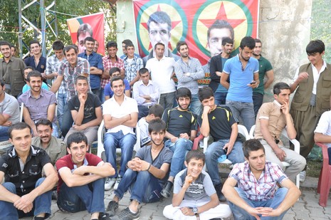 Yüksekova Belediyesi tarafından üçüncüsü düzenlenen Cilo Doğa ve Kültür Festivali başladı. Foto: Yaşar KAPLAN 