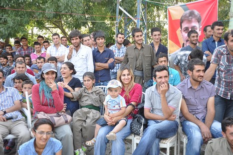 Yüksekova Belediyesi tarafından üçüncüsü düzenlenen Cilo Doğa ve Kültür Festivali başladı. Foto: Yaşar KAPLAN 