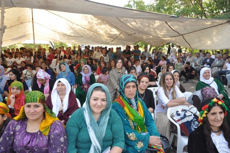 Yüksekova Belediyesi tarafından üçüncüsü düzenlenen Cilo Doğa ve Kültür Festivali başladı. Foto: Yaşar KAPLAN 