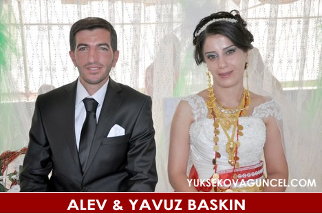 Yüksekova'da 22-23-Eylül 2012'de dünya evine giren çiftlerimizi sizlerler için sayfamıza taşıdık. Yüksekova Güncel Ailesi olarak tüm çiftlerimize mutluluklar dileriz. Fotoğraf & Görüntü: Yaşar KAPLAN- Sinan Akkurt
