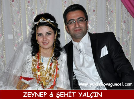 Yüksekova'da 22-23-Eylül 2012'de dünya evine giren çiftlerimizi sizlerler için sayfamıza taşıdık. Yüksekova Güncel Ailesi olarak tüm çiftlerimize mutluluklar dileriz. Fotoğraf & Görüntü: Yaşar KAPLAN- Sinan Akkurt