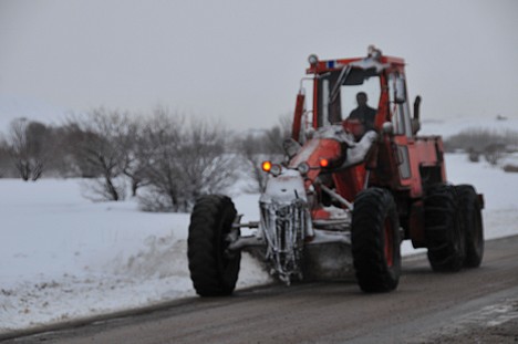 Yüksekova'da Lapa Lapa Kar yağışı (İshak Kara'nın Objektifinden)