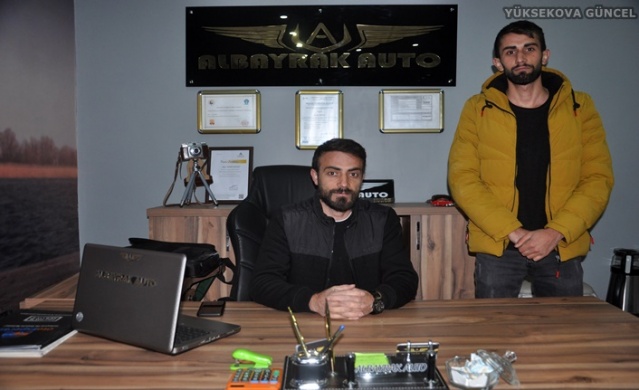 ALBAYRAK AUTO - NURHAT ALBAYRAK & BARAN ALBAYRAK: Yaşamınız boyunca güzeller yıllar, mutlu yarınlar hep sizin olsun. Mutlu yıllar! 