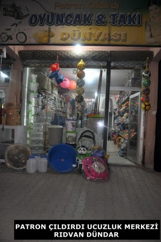 Wek tê zanîn dîroka îslamê ji bo gelê me rojeke gelek girîng û pîroz e. Her cejnekê wateyek xwe ya mezin heye, wateya herî sereke jî wekhevî û biratiye. Ev cejnên pîroz li ser axa îslamê tên pîrozkirin, lê mixabin îro li ser vê xakê birakujî, xeyanet û dijminatiya mirovahiyê di asta herî jorî tê jiyankirin. Wek tê zanîn xaka me sed salane bindest e û her tim tê gulebarankirin û talankirin. Dagirkeran ji bo berjewendiyên xwe erdnîgariya me talankirine, ji bo destxistinên biçûk bi sedan mirov hatine qetilkirin û xwezaya pîroz tarûmar dikin. Dagirker vê polîtikaya xwe ya qirêj sed salane dide meşandin. Em jî wek gelê bindest li hemberî wan xwînmijan heya dawiyê em ê têkoşîna xwe xurt bikin, berxwedan û yekitiya gelan bidin avakirin.