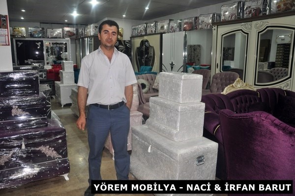 Tüm Yüksekova halkının mübarek Ramazan bayramını kutlar,bu bayramın tüm halkımıza barış ve huzur getirmesi dileğiyle nice bayramlara