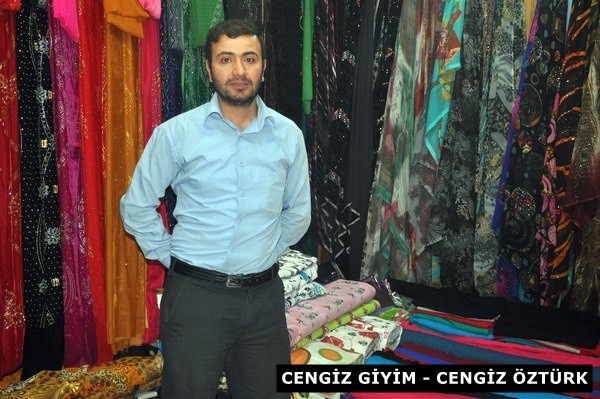 Tüm halkımızın, esnaf ve tüccarımızın mübarek Ramazan Bayramını kutlar, ülkemizde ve dünyada savaştan, eşitsizlikten ve adaletsizlikten uzak günler temennisi ile huzura, kardeşliğe ve barışa vesile olmasını dilerim.