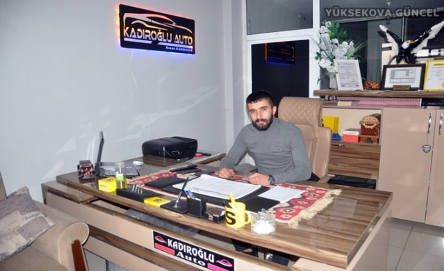 KADIROĞLU AUTO - CİHAN KADIROĞLU: Yeni yılını tüm yüreğimle kutlar daha nice yıllar sağlıkla başarıyla sevdiklerinle birlikte görmeni ve geçirmeni dilerim.