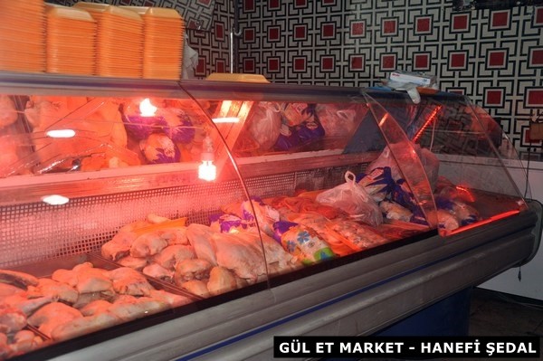 Tüm Yüksekova halkının Ramazan Bayramını kutlar bu bayramın barışın hâkim olduğu, kanın gözyaşının akmadığı günlere vesile olmasını temenni ederim. Saygılarımla.