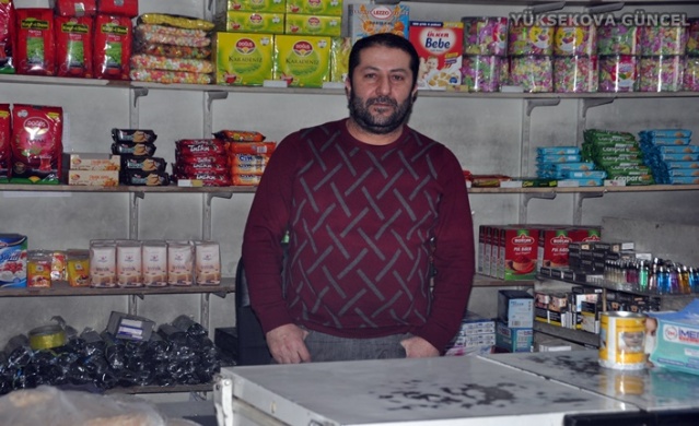 ESMA MARKET - ABDULLAH BİRTEK - Mutlu insan sevgisine ve kendine güvenendir. Sevgi bütün kapıları açar. Yeni yılda sevgi dolu günler dilerim. Mutlu yıllar.