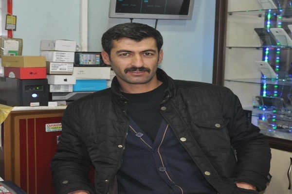 DOĞAN İLETİŞİM DOĞAN DAĞDEVİREN:

Yeni bir yıla girerken sevgi ve barış diliyorum. Savaşların, acıların ve felaketlerin, geçip giden koca bir yıl gibi geride kalması umuduyla. Nice Yıllara!