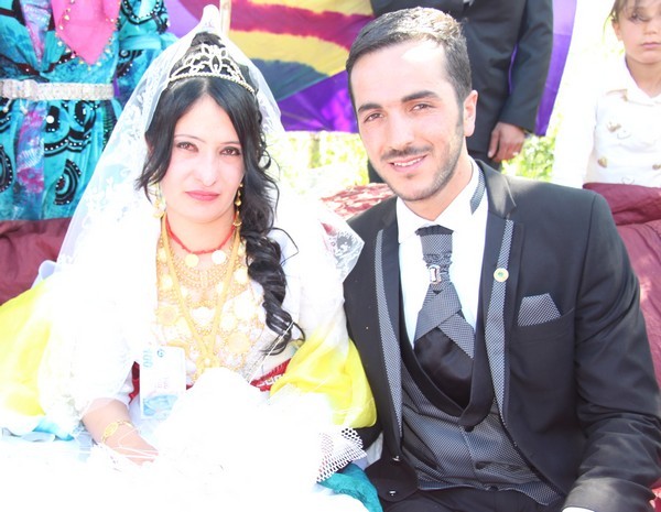 HATİCE & SİNAN ÇETİN KAYA