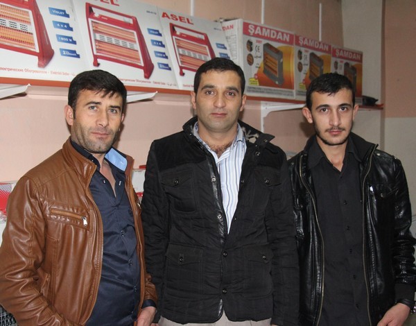 HELANE ELEKTRONİK-TAHİRHAN RIDVAN:

Yeni yılda sevgi dolu günler dilerim. Mutlu yıllar.