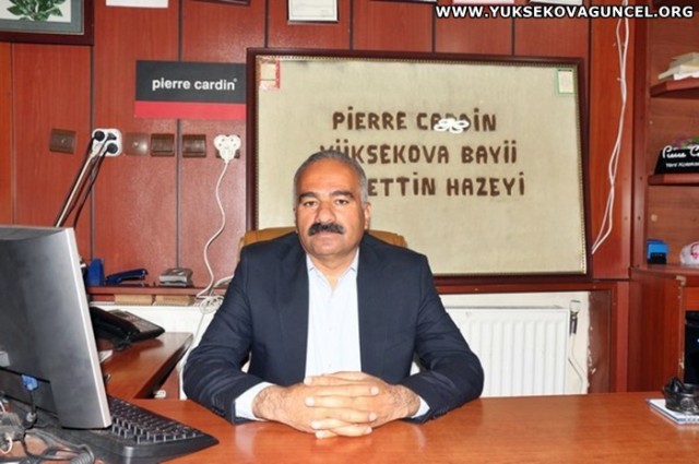 PİERRE CARDİN - FAHRETTİN HAZEYİ

Tüm halkımızın Ramazan Bayramı’nı kutlar, bu bayram huzur, kardeşlik getirmesi dileğiyle nice bayramlara. Kaynak: Yüksekova Bayram Mesajları