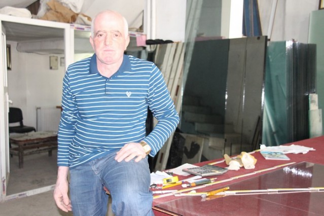 HALK CAM TİCARET İKBAL SÜRE:
En güzel Anıları birlikte paylaşmak dileği ile en güzel hatıraları bu bayramda tazelemek dileği ile mübarek Kurban bayramınızı kutlarız.