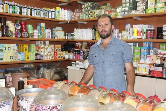 Tabiat Baharatçı, Bu değerli Ramazan Bayramı.nda, kainatın yaratıcısı ve alemlerin Rabbi bağışlayıcı ve acıyıcı yüce Allah tüm dualarınızı kabul etsin.