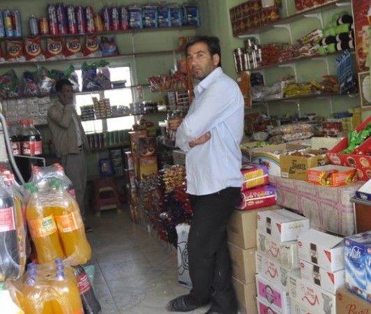 KESKİNLER MARKET ZEKİ TEKİN: Heyecan ve özlemle beklenen kutsal Ramazan Bayramı geldi, hoş geldin. Mübarek bayram sağlık, huzur, mutluluk, bolluk ve bereket getirsin. Hayırlı bayramlar dileğiyle.