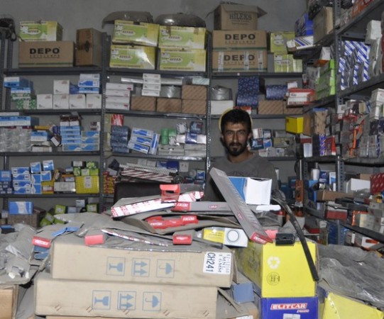 OTO KEMAL: Ramazan Bayramınız kutlu olsun! Mübarek Ramazan Bayramı tüm ulusumuza kutlu olsun. Allah tüm inananlara nice huzurlu, bereketli bayramlar nasip etsin.