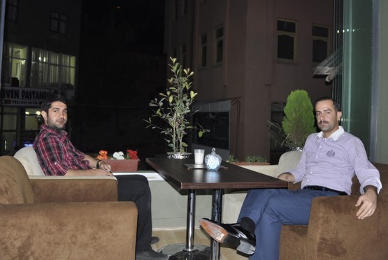 TERAS CAFE: Bu değerli Ramazan Bayramı.nda, kainatın yaratıcısı ve alemlerin Rabbi bağışlayıcı ve acıyıcı yüce Allah tüm dualarınızı kabul etsin.