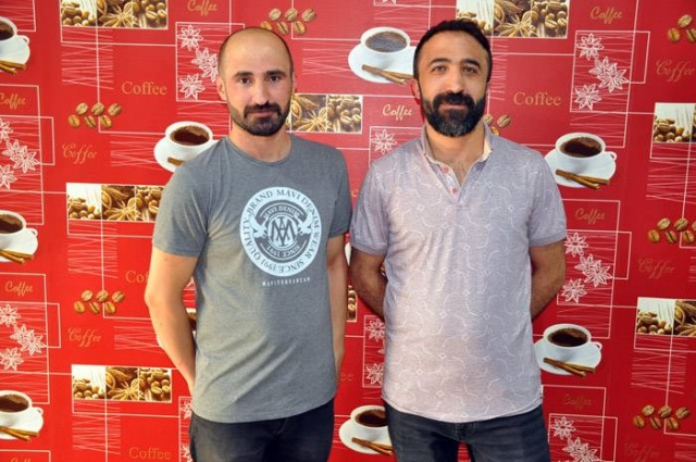 OSCAR TERAS CAFE - DOĞAN ENGÜDAR - REBER SEVİK: Mübarek Kurban Bayramının İslam Alemine ve tüm insanlığa sağlık ve mutluluk içerisinde yeni bir hayata başlaması dilek ve temennilerimle daha nice huzurlu sağlıklı ve mutlu bayramlar.