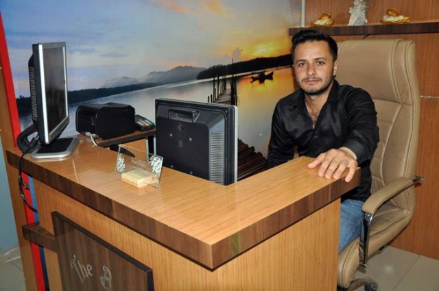 THE BEST CAFE - İRFAN ATALAY: Her gününüzün bayram coşkusu ve mutluluğu içinde sevdiklerinizle birlikte geçmesini dileriz.