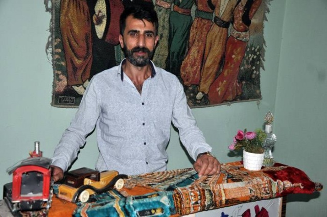 CAFE HARABE - ERHAN ÇAPA: Bütün İslam aleminin Kurban Bayramı'nı kutlar, bu mübarek ayın tüm insanlığa barış, sağlık ve hoşgörü getirmesini temenni ederim.