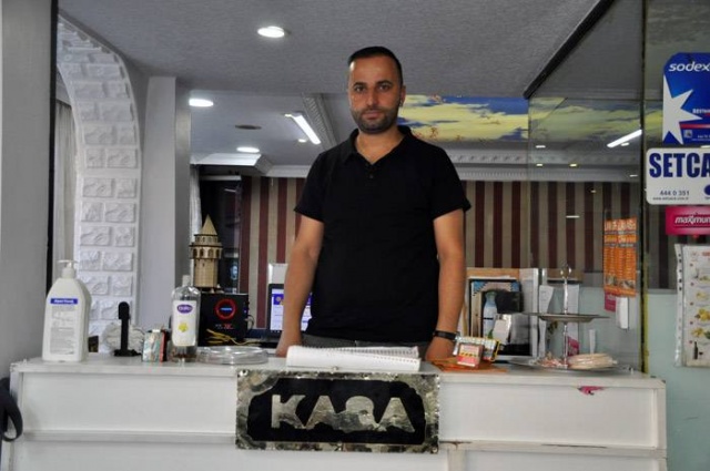 LAWASH - HAŞİM CİNDİOĞLU: Yeni umutlarla karşıladığımız Kurban Bayramının Yüksekova ilçemizin daha güzel günleri için bir başlangıç olmasını temenni eder, kıymetli hemşerilerimizin Kurban Bayramını tebrik ederim.