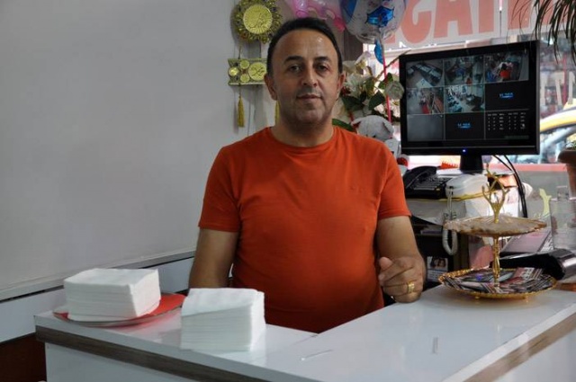 OVA LOKANTASI - AYHAN DAYAN: Güzellik, birlik, beraberlik dolu, her zaman bir öncekinden daha güzel ve mutlu bir Kurban Bayramı diliyoruz.