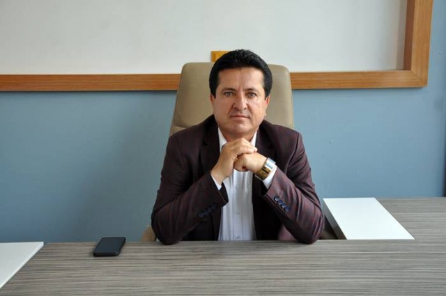 ÖZ ATALAY RENT A-CAR, İHSAN ATALAY: Küskünlerin barıştığı, sevenlerin bir araya geldiği, rahmet ve şefkat dolu günlerin en değerlilerinden olan Kurban Bayramınız kutlu olsun.