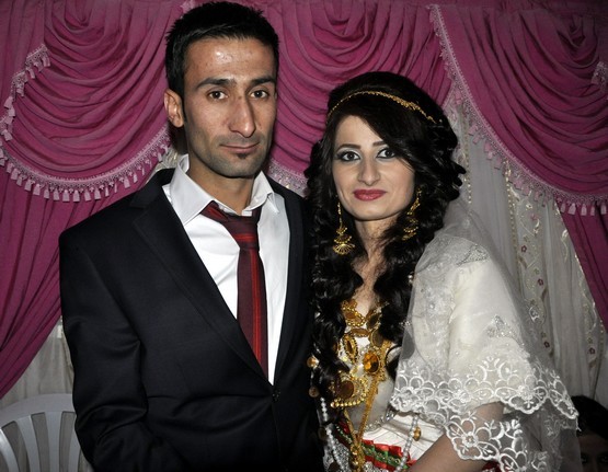 PERİ & TUNCAY ÖZTUNÇ