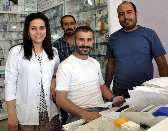 BULUTLAR ECZANESİ ECZ SERHAT BULUT: Güzellik, birlik, beraberlik dolu, her zaman bir öncekinden daha güzel ve mutlu bir Ramazan Bayramı diliyoruz.