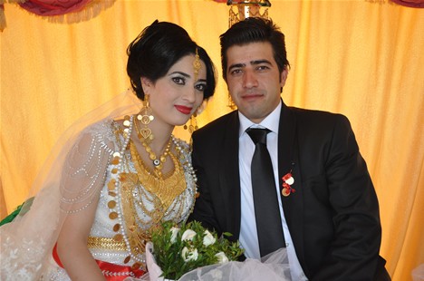 HÜLYA & MURAT MENGEŞ