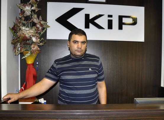 KİP MAĞAZASI BEDRİ KAYNAR: Hep bir arada, sevgi dolu ve huzurlu nice bayramlar geçirmek dileğiyle, Ramazan Bayramınız kutlu olsun!