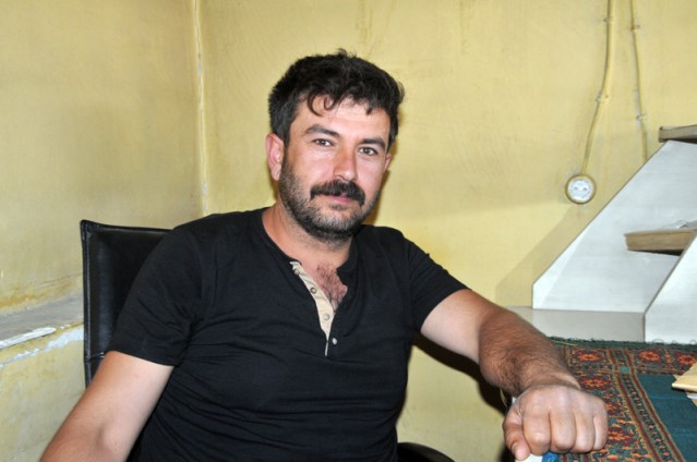 ŞEMDİNLİ DURAĞI &ERHAN TAŞAR:
Hep bir arada, sevgi dolu ve huzurlu nice bayramlar geçirmek dileğiyle, Ramazan Bayramınız kutlu olsun!