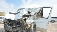 Yüksekova Trafik Kazası: 1 Ağır,3 Kişi Yaralandı