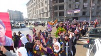 Yüksekova'da kadınlar Günü Kutlandı