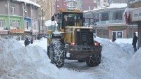 Yüksekova'da Kar Temizleme çalışması