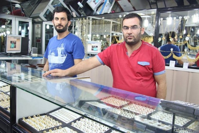 Öztünç Kuyuculuk, Cemil Öztunç,  Küskünlerin barıştığı, sevenlerin bir araya geldiği, rahmetle ve şefkatle dolu günlerin en değerlilerinden olan Ramazan Bayramınız kutlu olsun.