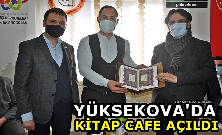 Yüksekova'da kitap cafe açıldı